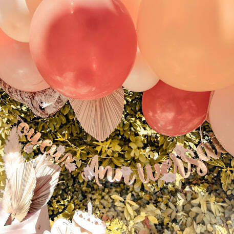 Guirlande Boho "Joyeux Anniversaire" or et fleurs roses 22 x 145 cm,Farfouil en fÃªte,Guirlandes, fanions et bannières